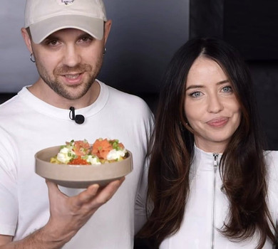 Виглядає - розй*б: Дорофєєва з Кацуріним приготували ліниву картоплю в мікрохвильовці