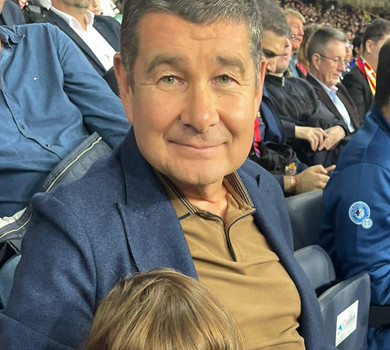 Онищенко показався в мережі з донькою-іменинницею. Фото