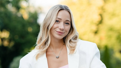 Якщо вкласти декілька тисяч $ в зовнішність: дружина Павліка похвалилася своїм перетворенням. Відео