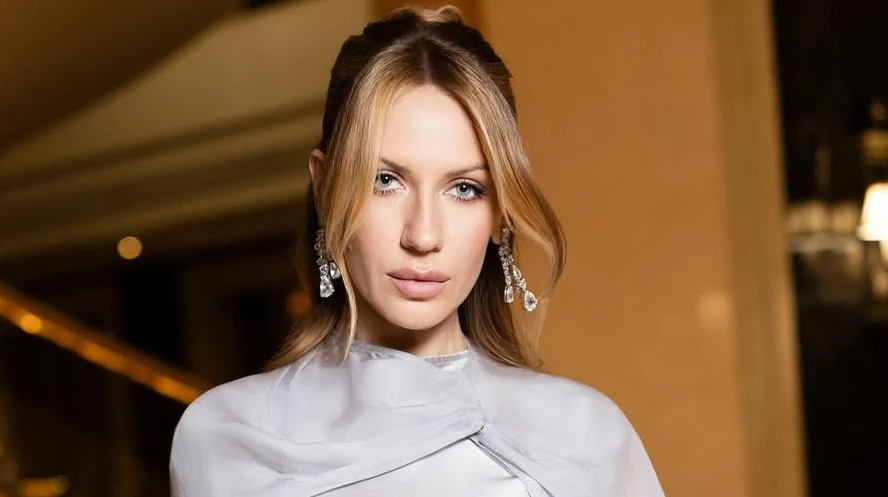 Хочемо, щоб була Сердючка: Нікітюк розповіла, яке весілля планує та коли покаже сина