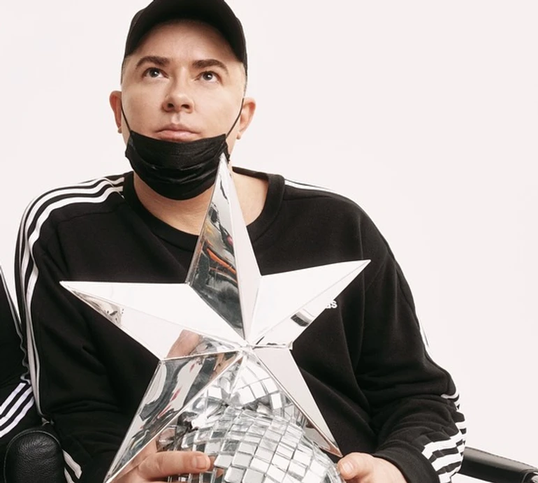 Данилко з зіркою Сердючки та з Білоконь в однакових луках закликав загадати новорічне бажання