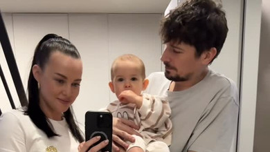 11 місяців щастя: POSITIFF і Сахневич зацілували доню  на святковому відео