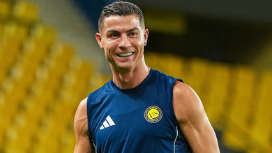 Після сауни: Роналду похизувався рельєфним тілом у самих боксерах. Фото