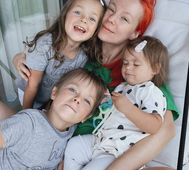 Як не втратити зв'язок із дітьми: Тарабарова поділилася веселим лайфхаком. Відео