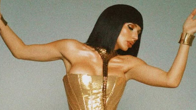 Брюнетка Лобода уявила себе Клеопатрою та закликала нікому не коритися. Фото