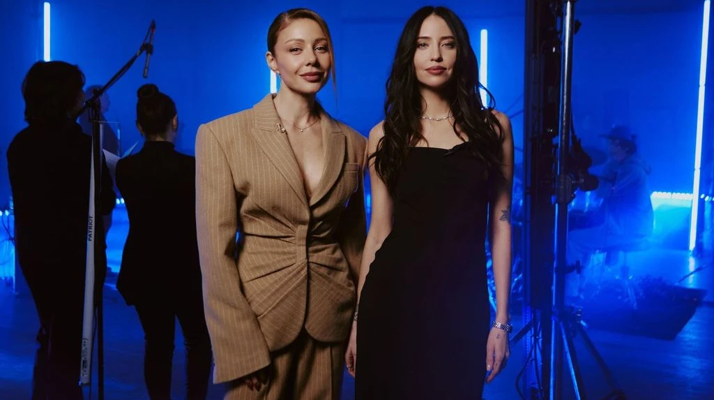 По-жіночому, але так само щиро: Дорофєєва у шоу Кароль виконала хіт Повільно гурту ADAM