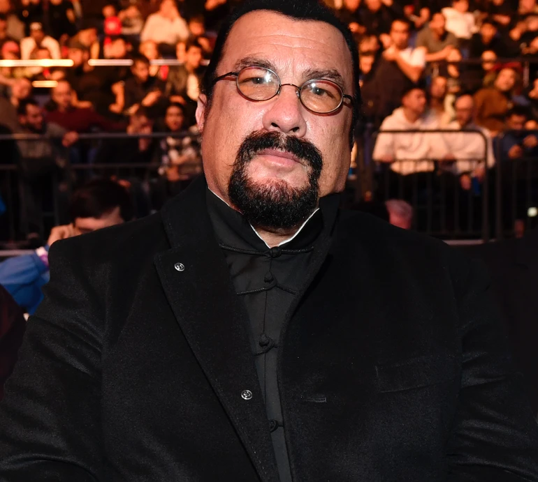 Син путініста Стівена Сігала побрався з російською моделлю. Весільні фото