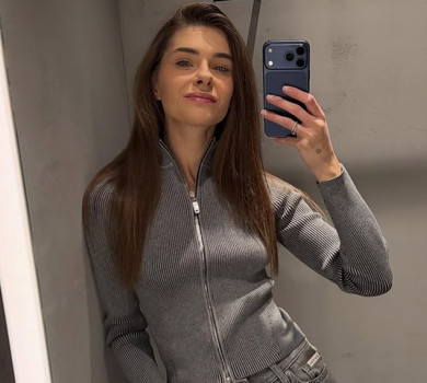 Довіра для лохів: дружина Остапчука зізналася, чи ревнує його