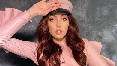 20-річна дочка Полякової в обтислій сукні з декольте до пупа похвалилася фігурою на прогулянці в США. Фото