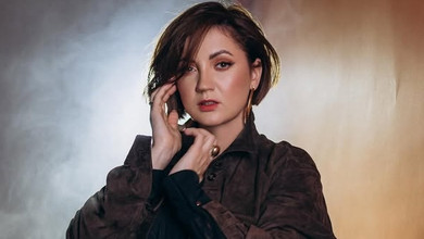 Цибульська у прозорому луці знялася для чуттєвих фото і здивувала словами глядачки на її концерті. Фото