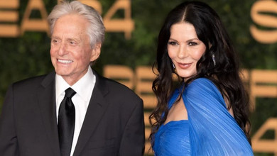 Не розлучаються? Дуглас і Зета-Джонс показалися разом на відпочинку. Фото