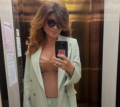 Наймолодший - коло пшениці, а старші - з Шевченком: дружина Монатіка з синами наробила фото на фантастичній виставці