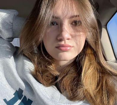 Наша гордість і наше майбутнє: Віталіна Ющенко привітала молодшу доньку з 16-річчям та показала кумедні фото