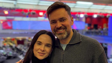 Найбільше багатство - це любити: Мірошниченко поділився атмосферним фото своєї багатодітної сім'ї