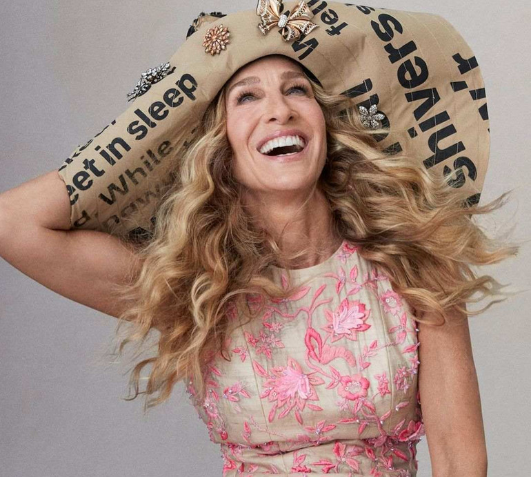 Знімав син: Сара Джессіка Паркер показалася на затишному селфі з чоловіком і трьома дітьми