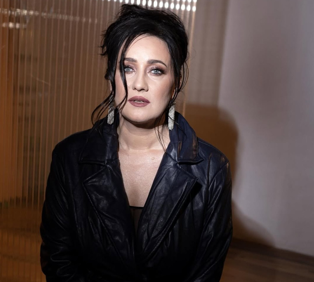 Не здаюся і вам раджу: Вітвіцька з драматичним мейком замислилася про сміливість та впертість