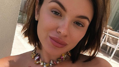 Під колір сумочки: дружина Луніна похвалилася коштовним подарунком чоловіка на річницю стосунків