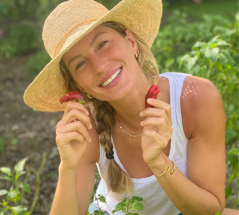 Відчула, як змінилося життя: 43-річна Бюндхен про дев'ять секретних суперфудів для підтримання молодості