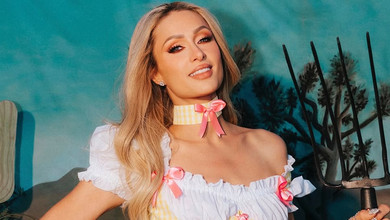 Періс Хілтон зі своїм 2-річним ковбоєм попозувала на тлі пустелі й кактусів. Фото