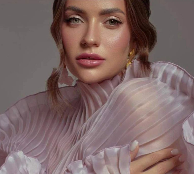 Невістка Марченко народила вдруге. Фото