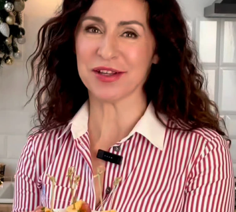 З хамоном і хурмою: Матвєєва показала простий рецепт вишуканої закуски