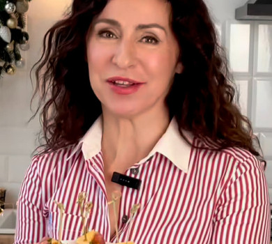 З хамоном і хурмою: Матвєєва показала простий рецепт вишуканої закуски