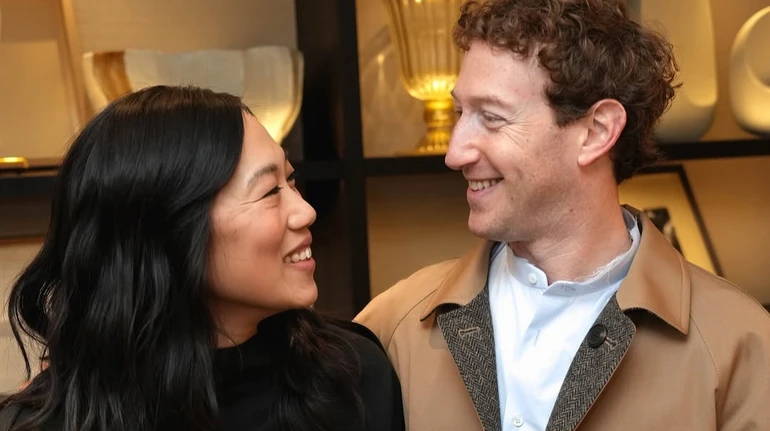 Копіюють Безоса? Цукерберг із дружиною відвідали модний показ у Мілані та нарвалися на критику