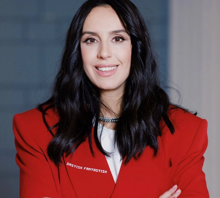 Джамала показалася з новою зачіскою та без макіяжу. Фото