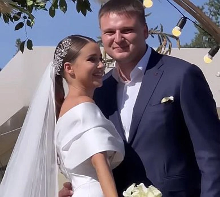 Небіж Добкіна одружився з фіналісткою Міс Україна. ФОТО