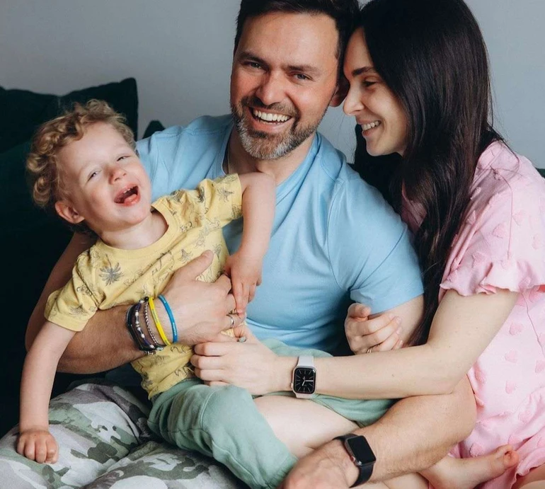 Марсель тримає нас у тонусі: Мірошниченко яскраво описала один свій день багатодітної мами