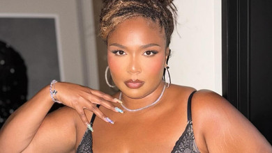 Персиковий чай, м'ясце і спаржа: Lizzo показала свій денний раціон, на якому стрімко худне