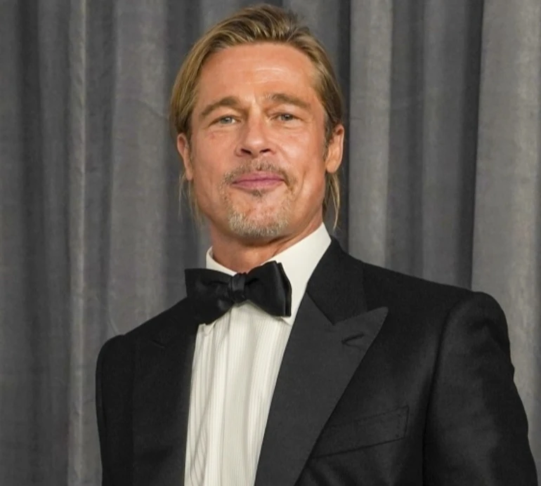 Кликав її у гості: Пітт передав суду лист російського горілчаного барона до Джолі