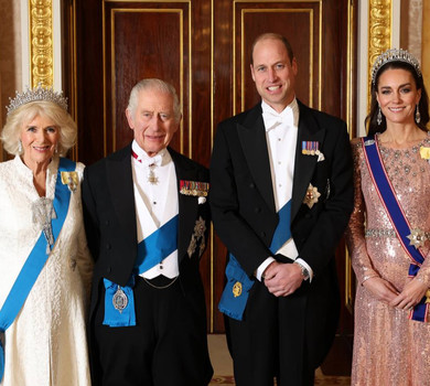 Монархія висить на волосинці: авторка книг про королівську сім'ю розказала, під яким тиском перебувають принц Вільям та Кетрін