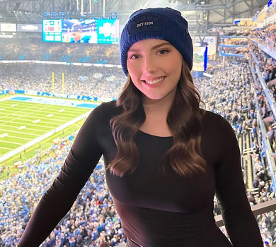 Дідусів фанат вже у 6 місяців: донька Емінема прийшла на його концерт із маленьким сином. Відео