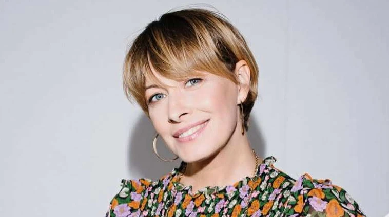 Кравець зазнімкувалася з 9-річними сином та донькою в вишиванках