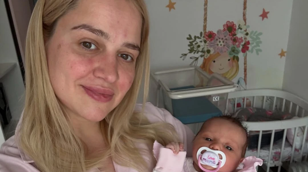 Не буду показувати вилизану картинку материнства: Бєлєнь відповіла на критику її зовнішнього вигляду після пологів