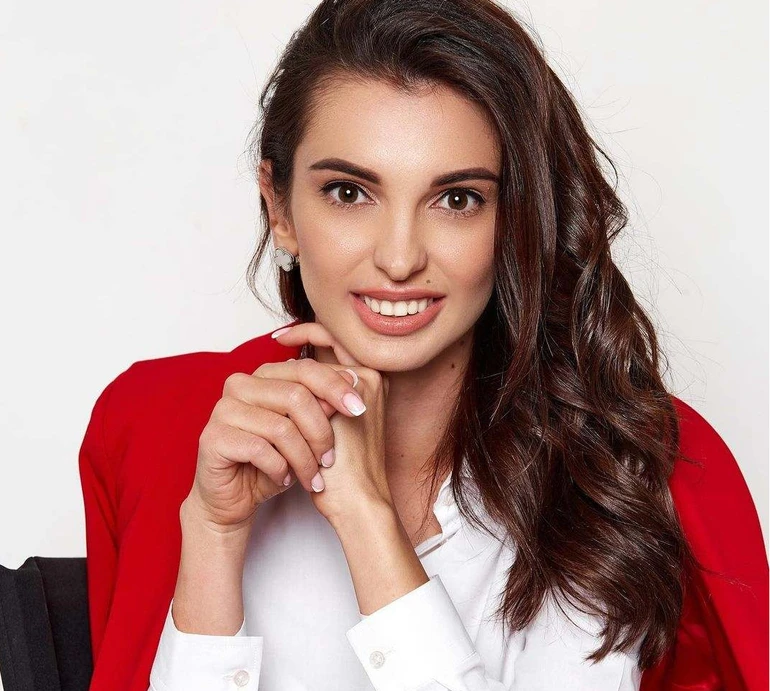 Місяць моїй безумовній любові: депутатка Коваль замилувала фото з маленьким сином від Железняка