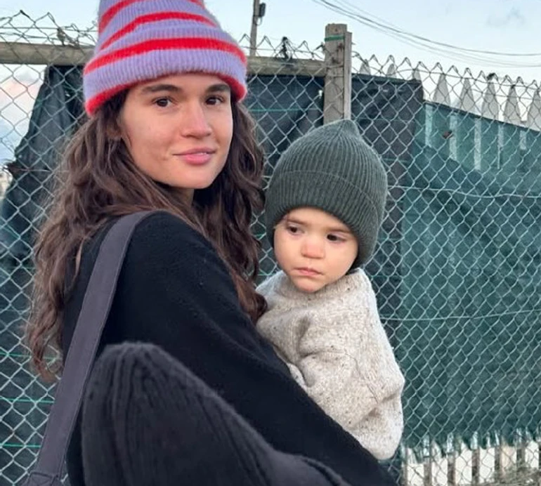 Кацуріна привітала сина з 4-річчям кількаярусним тортом і тематичним святом