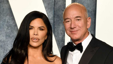 Сексі-хижачка: дружина Безоса в Сен-Тропе вигуляла прозоре леопардове максі. Фото