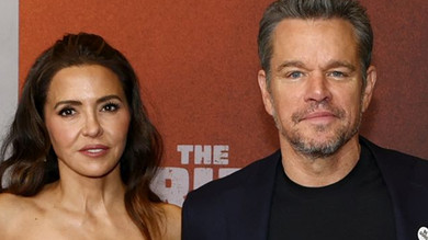 Деймон із дружиною та трьома доньками попозував на прем'єрі їхнього з Аффлеком нового фільму. Фото