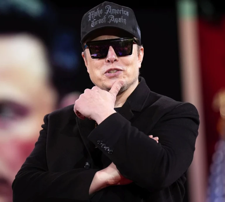 Хоче змусити мовчати: як Маск помстився матері свого 13-го нащадка