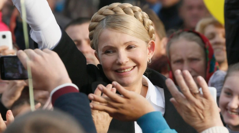 Юлія Тимошенко в Раді здивувала новою зачіскою. Фото