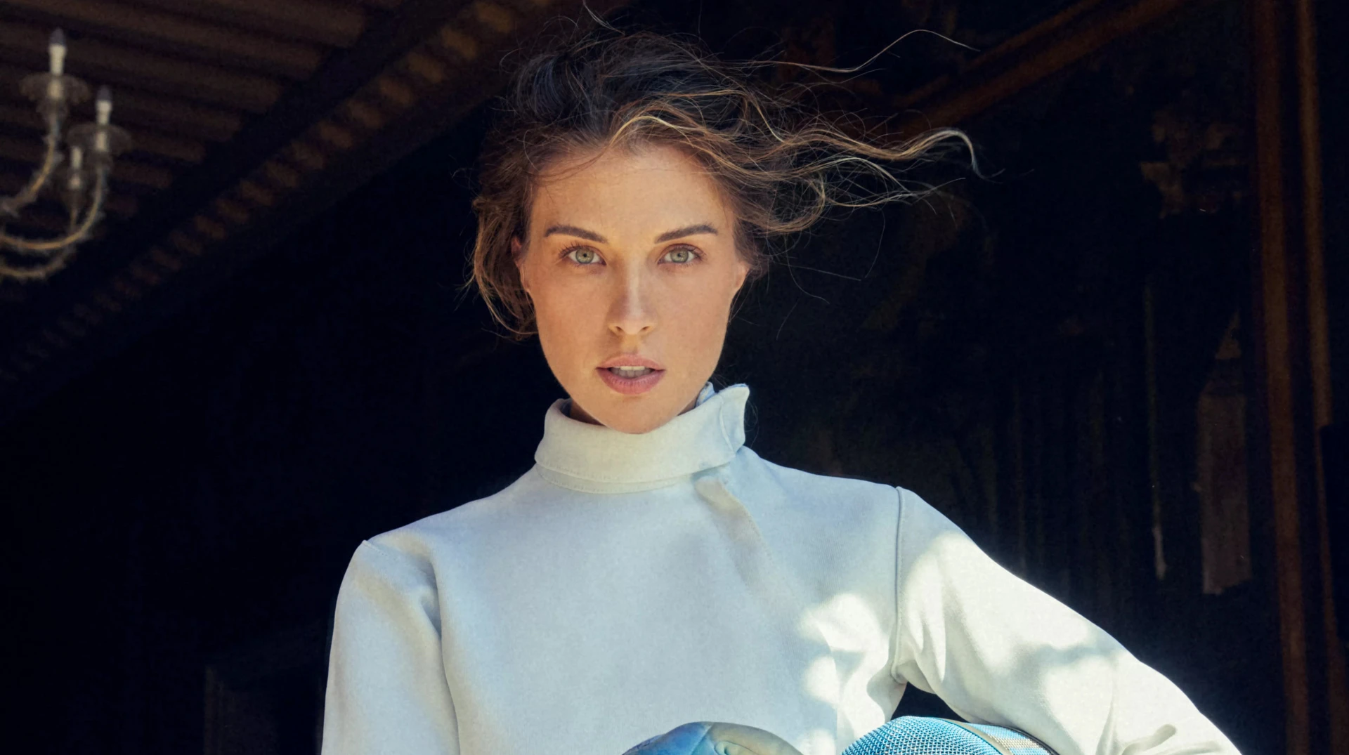 Не уявляю життя без спорту: Харлан показала своє тренування з м'ячем на 29-му тижні вагітності. Фото