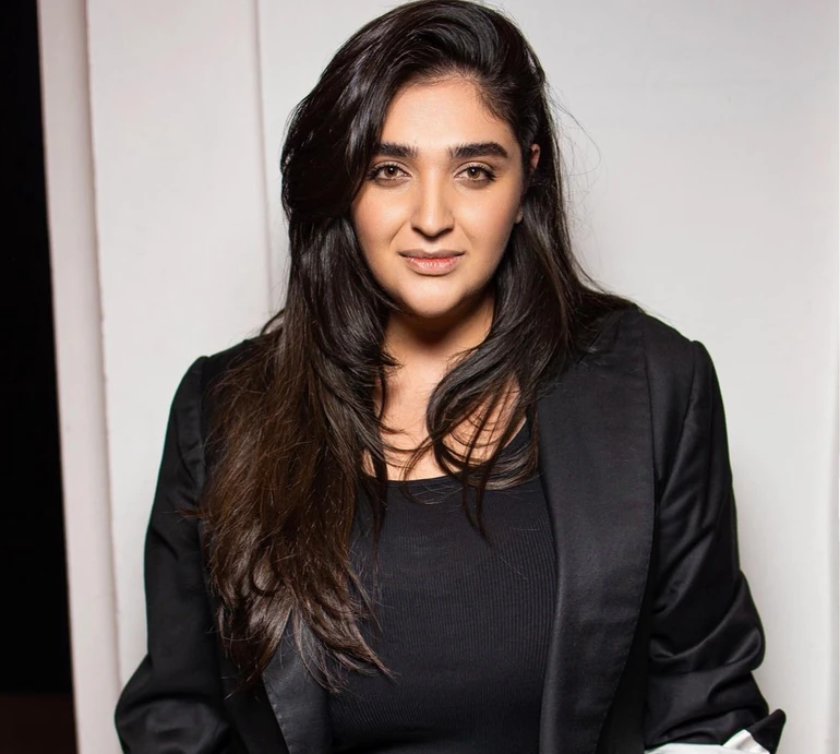 Мода точно не поза політикою: дизайнерка Ельвіра Гасанова розповіла про співпрацю з Зеленською та кого з голлівудських зірок хоче одягати