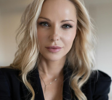 Мені не треба ідеально: Трегубова про ставлення до пластики, секс для гарного вигляду та про те, що можна спробувати з чатом GPT