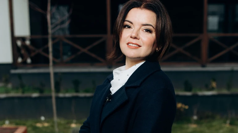 Закохуюся в тебе все більше: Соболєв зворушливо привітав Падалко з ювілеєм