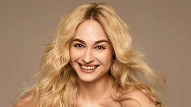 Цимбалару в маленькому бікіні зустріла найкращий ранок у своєму житті. Фото