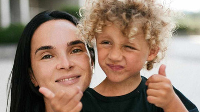 Мамік, дай мікльофон: Мірошниченко зворушила розмовою з 4-річним сином. Відео