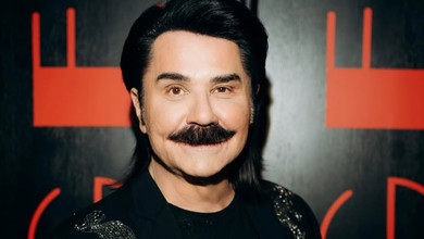 Ти - легенда: дружина та донька Зіброва щемко привітали його з 68-річчям