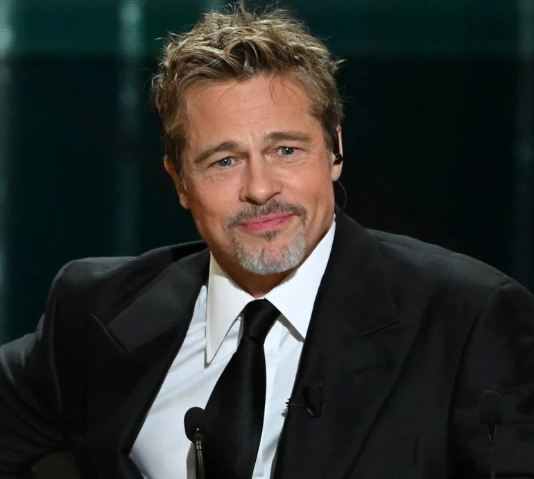 Бред Пітт дозволив літньому сусіду безкоштовно жити у своєму маєтку до смерті